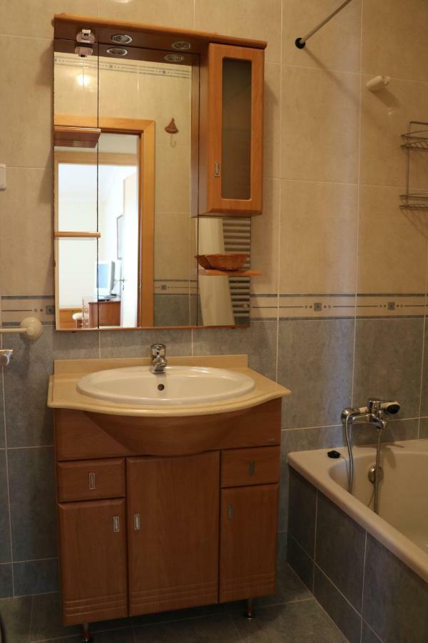 Grace Beach House Назаре Екстер'єр фото